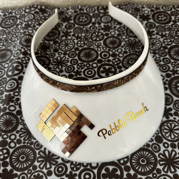 Vintage Pebble Beach Visor Plastic White And Gold Golf 80s - Picture 1 of 9